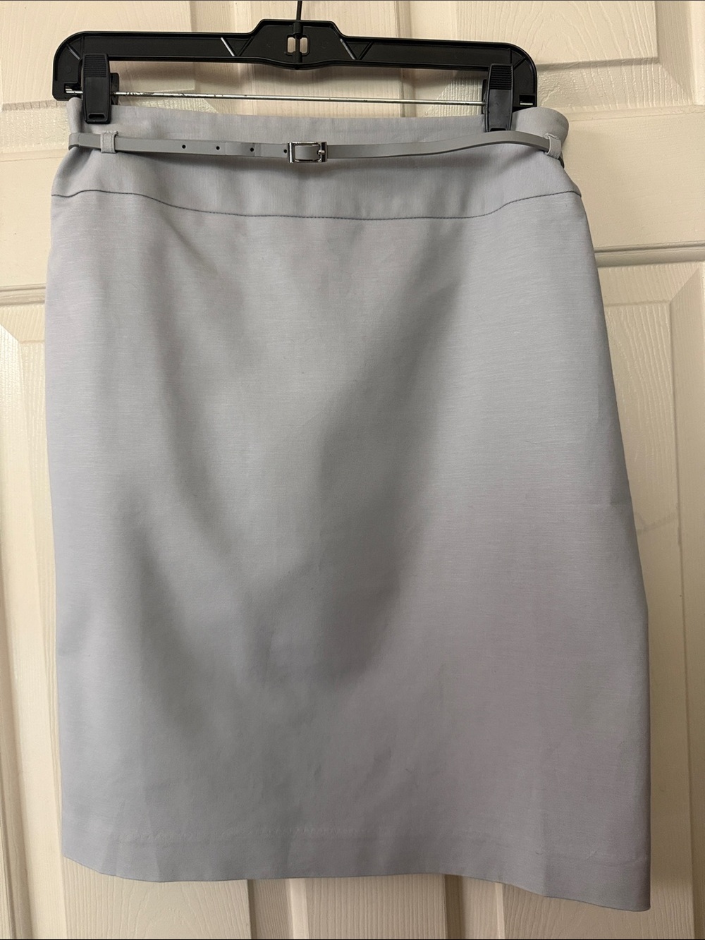 Liz Claiborne Light Gray Women's Pencil Skirt with Slim Waist Belt Size 6